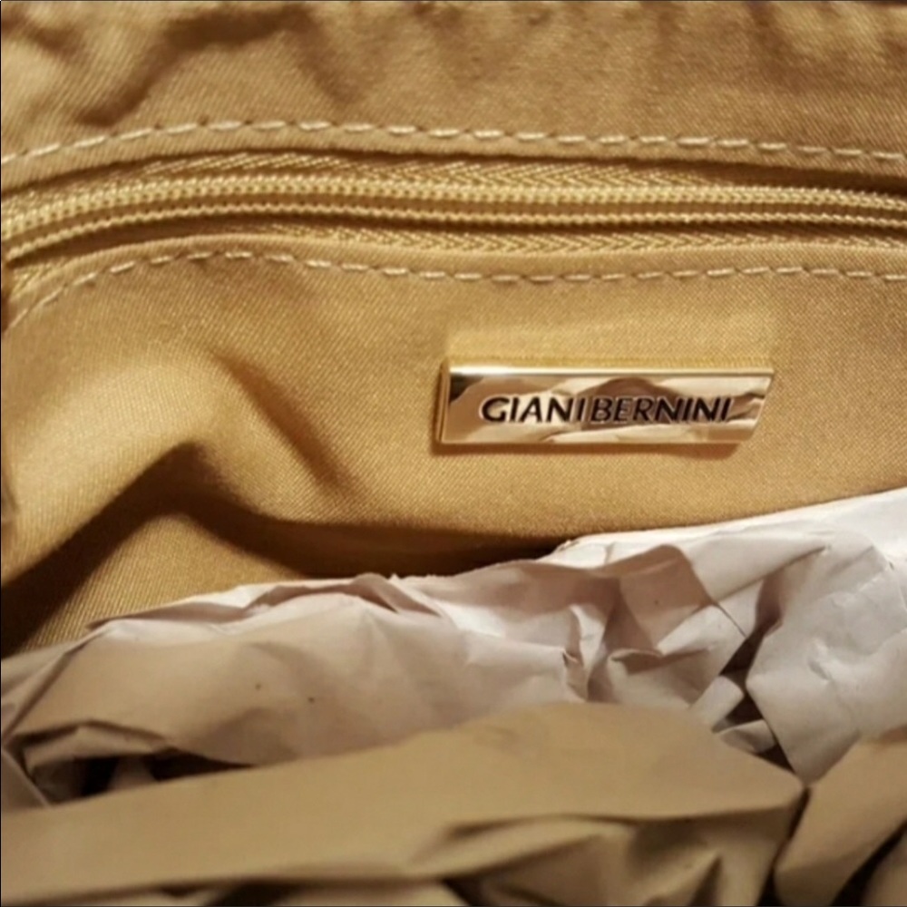 Giani Bernini Leather Bag - Picture 3 of 11